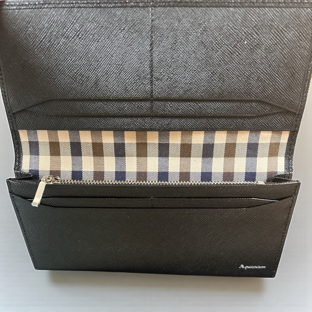 Aquascutum Leather Continental Wallet – New Without Tags - Picture 3 of 9